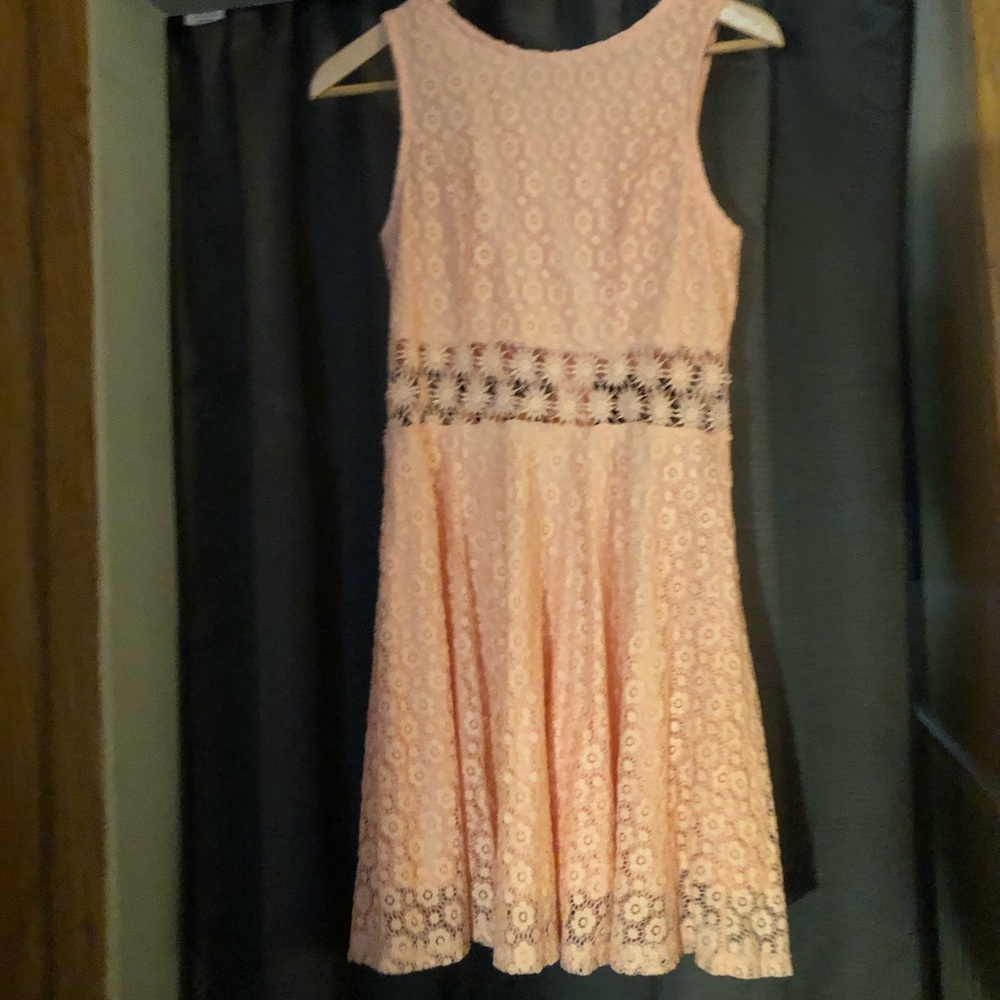 Iris baby pink cut out floral dress